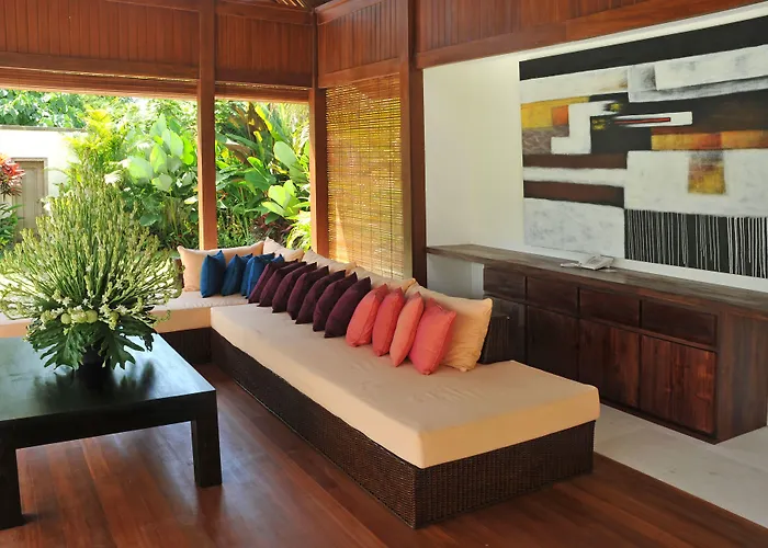 Saba Hotel