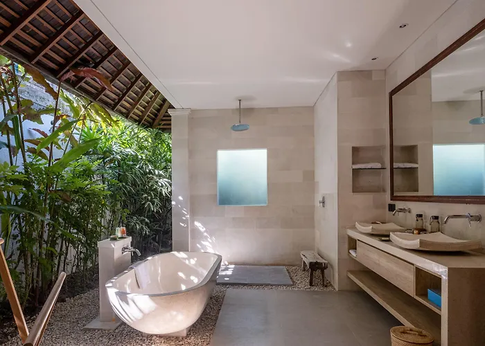 Hotel Saba 5*